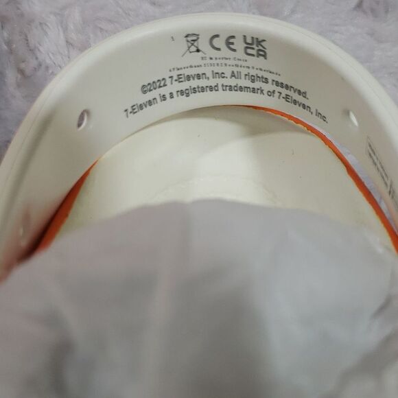 Mega Crush 7 Eleven x Crocs orange and green Mens 6, Womens 8 - Picture 11 of 14